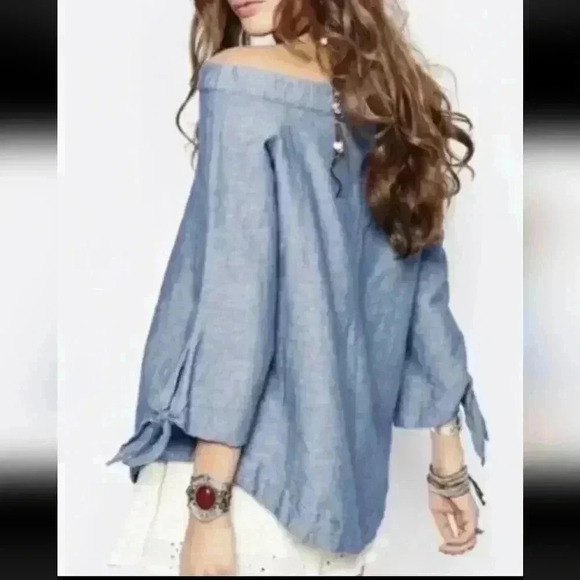 Free People off the shoulder Top Size Medium EUC - Picture 10 of 11